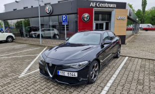 Alfa Romeo Giulia