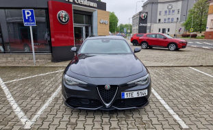 Alfa Romeo Giulia