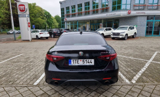 Alfa Romeo Giulia