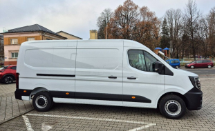 Nissan Interstar